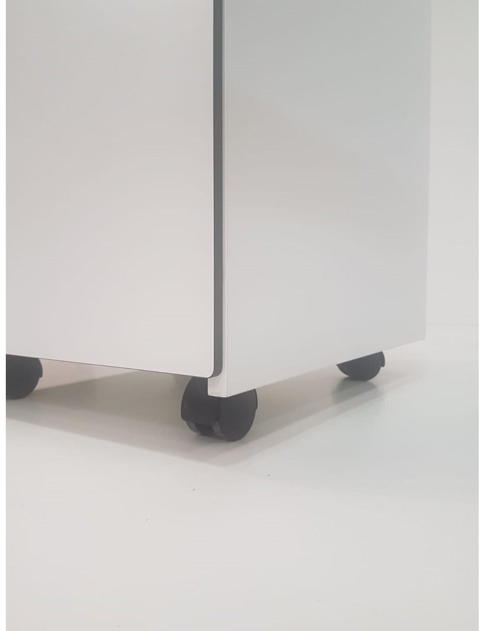 Table d´hôpital MDF et Stratifié Compact